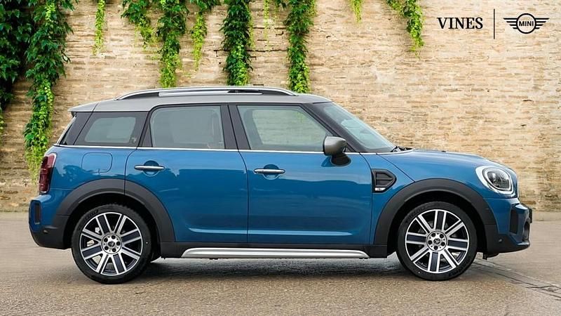 Used Mini Cooper Countryman Exclusive 134 HP (98 kW) 2023 Blue SUV