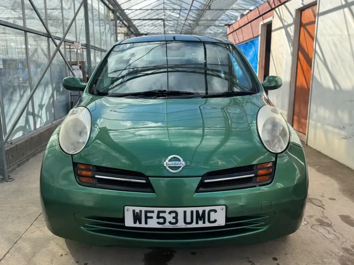 Second-hand Nissan Micra 87 CP (63 kW) 2003 Verde Hatchback