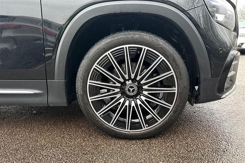 Used Mercedes GLB200 AMG Line Premium Plus 163 HP (119 kW) 2025 Black SUV