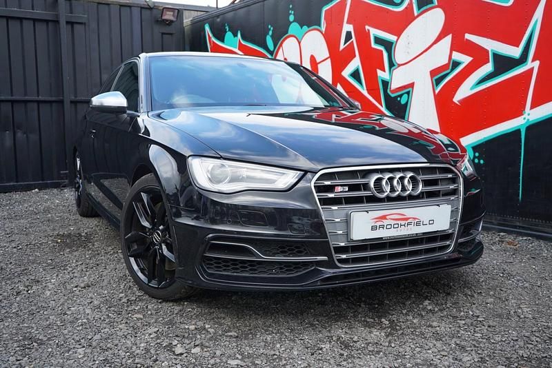Used Audi S3 Sportback Design 300 HP (220 kW) 2014 Black Hatchback