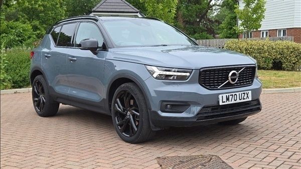 Thunder grey Used 2020 Volvo XC40 R-Design Pro SUV | £23,795 (Fair price) - Image 1/1
