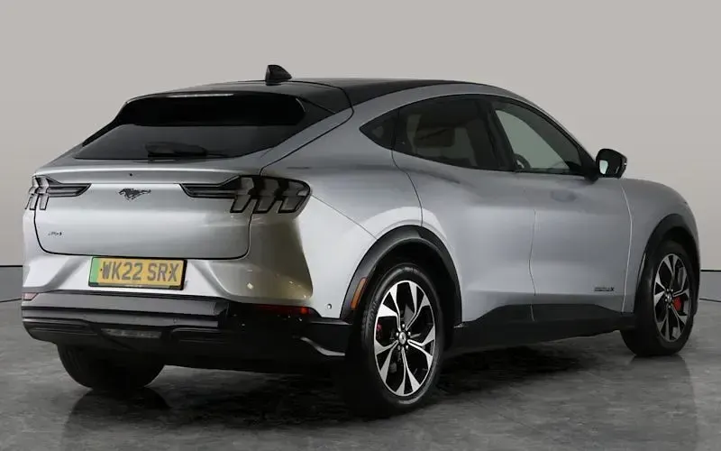 Used Ford Mustang Mach-E Extended Range 258 kW (351 HP) 2022 Silver SUV