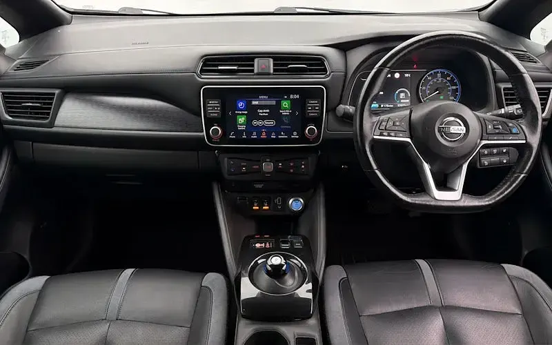 Used Nissan Leaf Tekna 160 kW (218 HP) 2019 Grey Hatchback