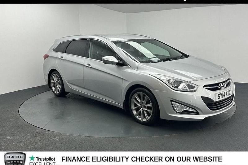 Used Hyundai i40 Style 136 HP (100 kW) 2014 Silver Estate