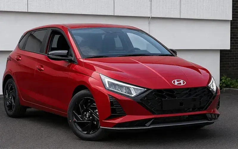 Używany Hyundai i20 Blackline 90 KM (66 kW) 2026 Hatchback