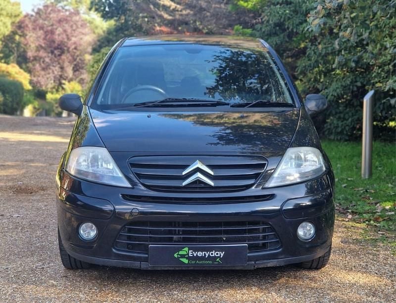 Black Used 2006 Citroën C3 Hatchback | £999 (Good price) - Image 1/1