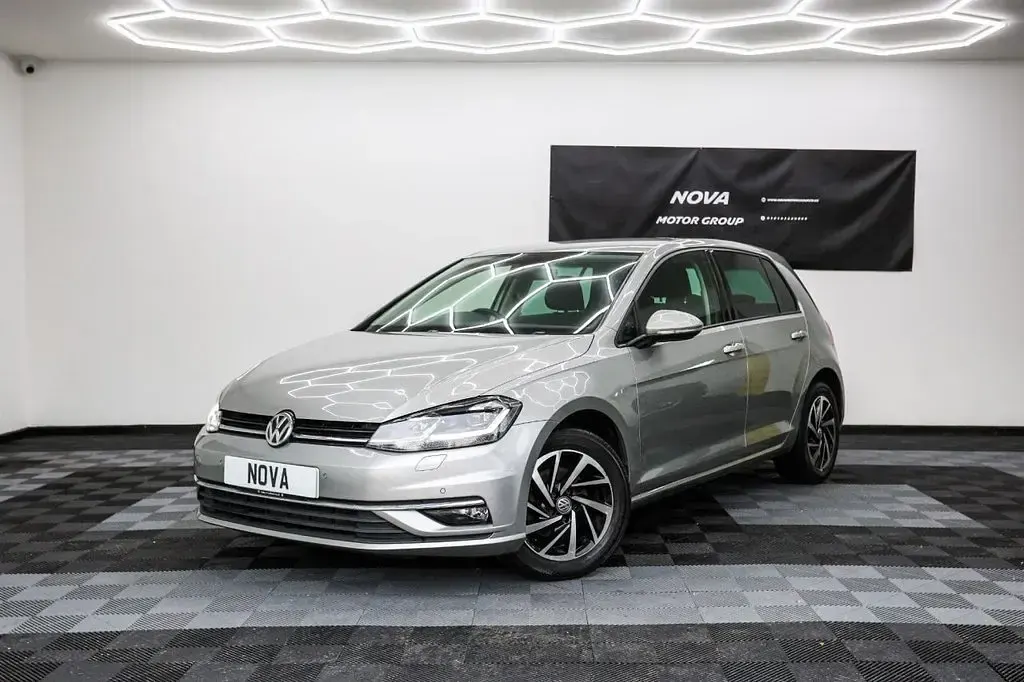 Used VW Golf VII Edition 115 HP (84 kW) 2020 Silver Hatchback