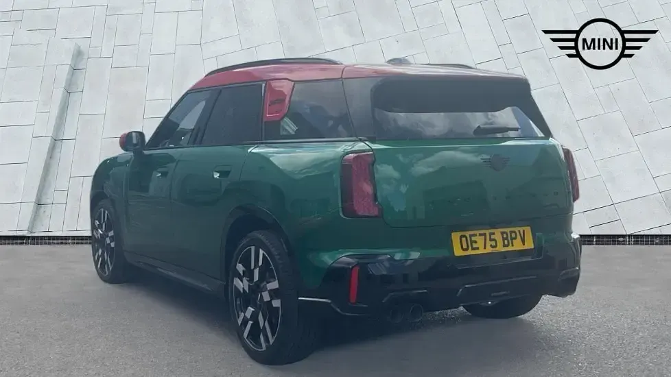 Used Mini John Cooper Works Countryman 296 HP (217 kW) 2025 Green SUV