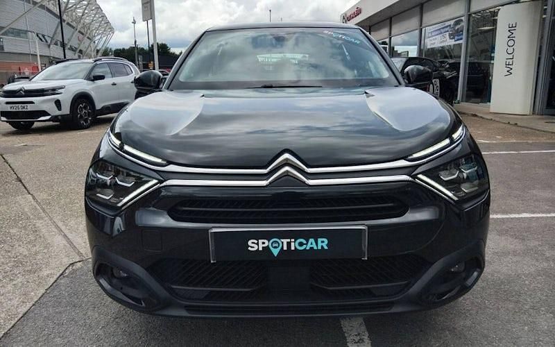 Used Citroën C4 PureTech 101 HP (74 kW) 2023 Hatchback