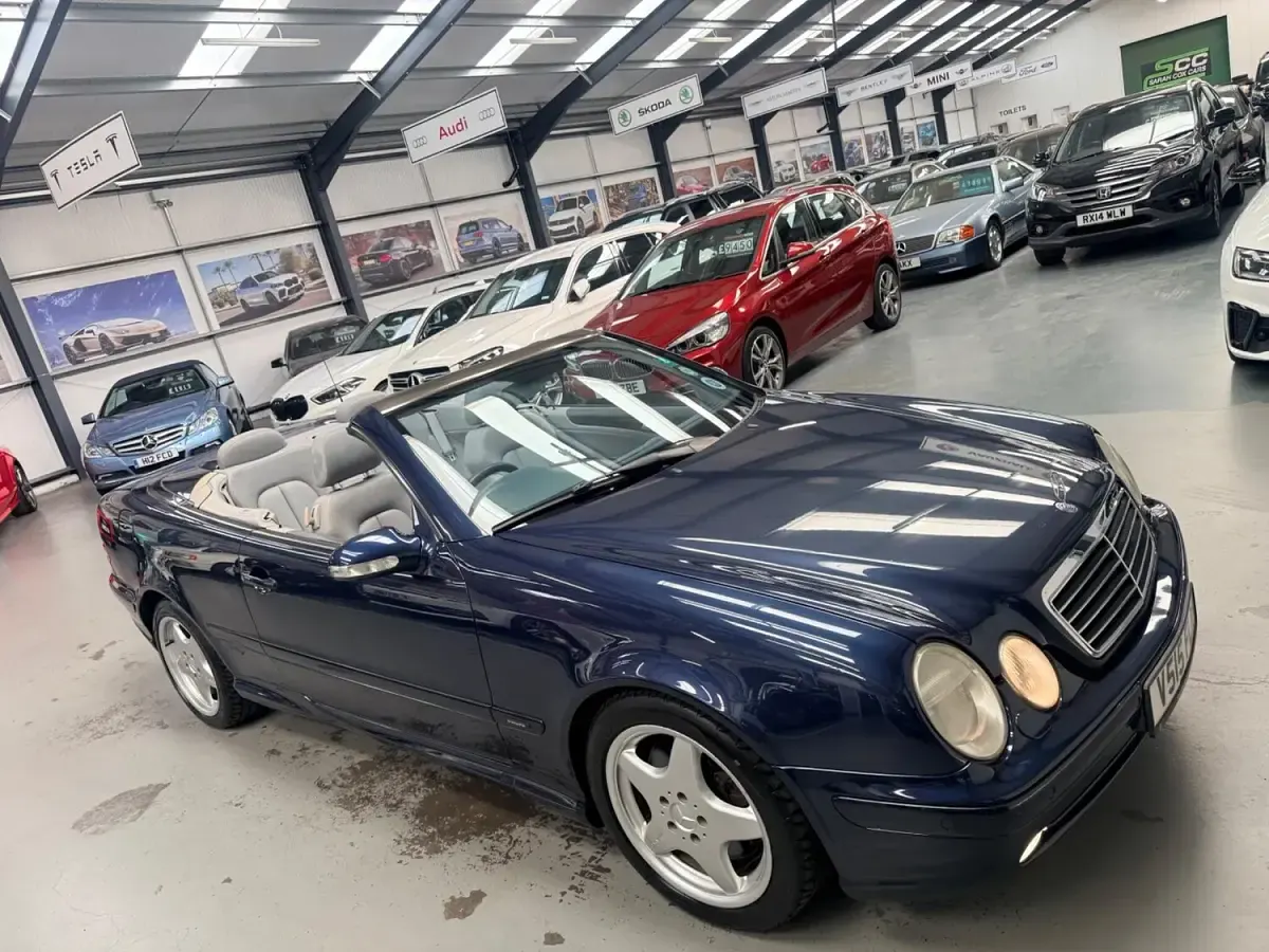 Used Mercedes CLK430 Avantgarde 2000 Blue Cabriolet