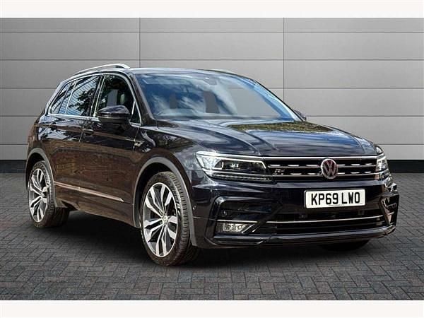 Black Used 2019 VW Tiguan R-line SUV | £19,695 (Fair price) - Image 1/2