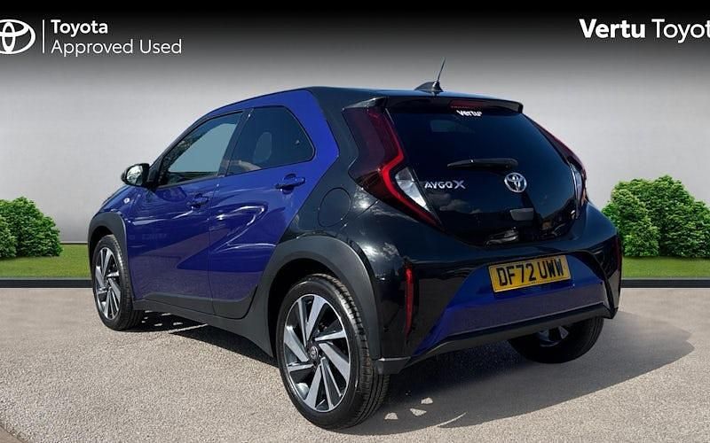 Usado Toyota Aygo X 72 HP (52 kW) 2025 SUV
