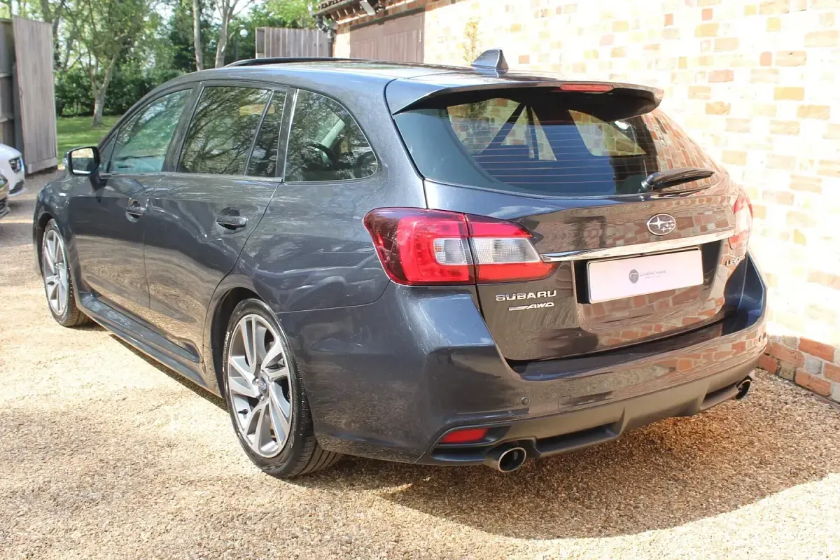 Used Subaru Levorg GT 170 HP (125 kW) 2016 Grey Estate
