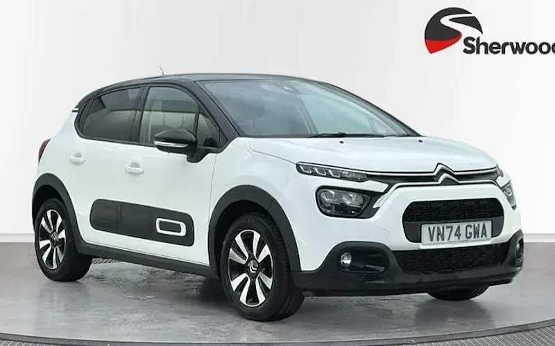 Used Citroën C3 PureTech 83 HP (61 kW) 2024 Hatchback
