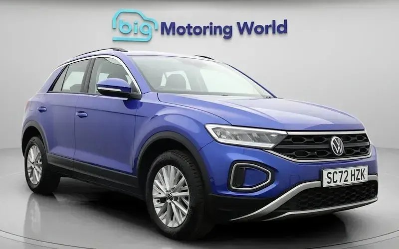 Usado VW T-Roc S 110 HP (80 kW) 2023 Azul SUV