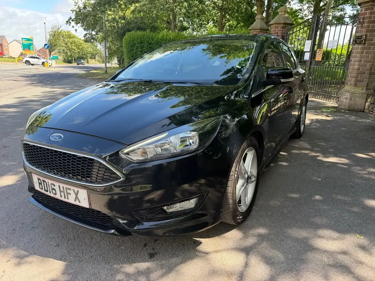 Used Ford Focus Zetec 2016 Black Hatchback