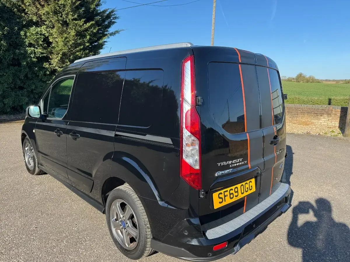 Used Ford Transit Sport 120 HP (88 kW) 2019 Black Van