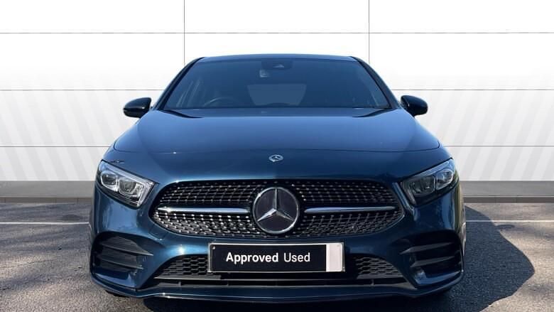 Used Mercedes A180 AMG Line Premium 136 HP (100 kW) 2023 Blue Hatchback