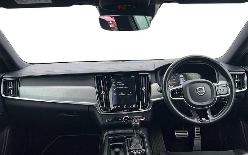 Usado Volvo S90 R-Design 190 HP (139 kW) 2019 Preto Sedan