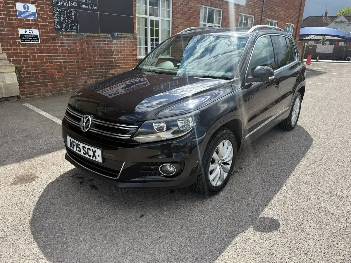 Używany VW Tiguan Match 140 KM (102 kW) 2015 Czarny SUV