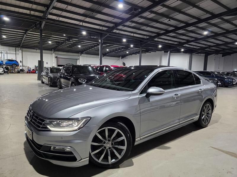 Used VW Passat R-line 150 HP (110 kW) 2019 Silver Sedan