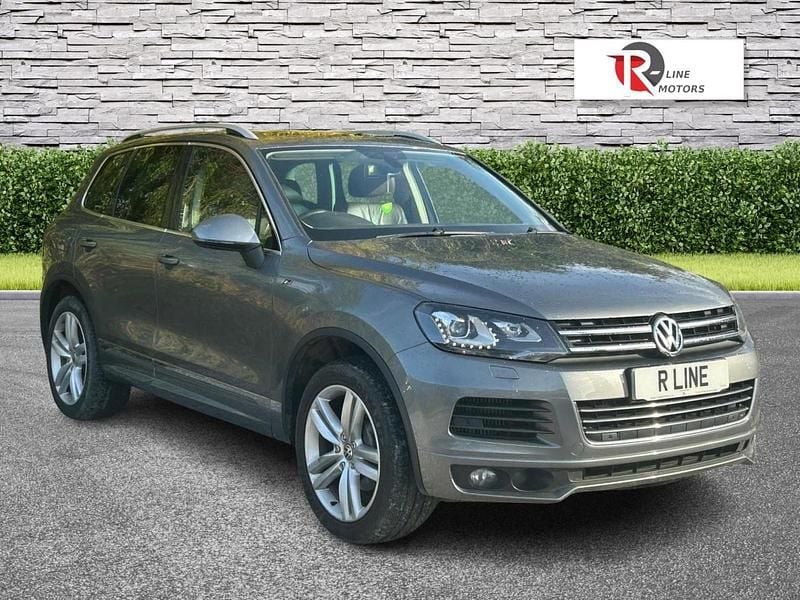 Grey Used 2014 VW Touareg R-line SUV | £11,295 (Fair price) - Image 1/4