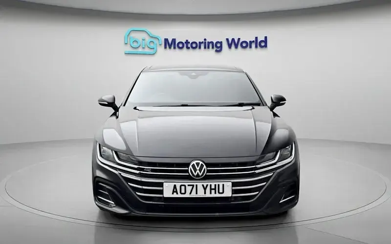 Used VW Arteon R-line 190 HP (139 kW) 2024 Estate
