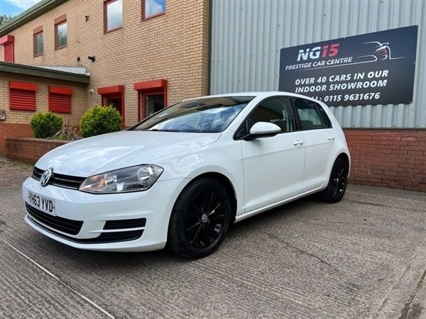 White Used 2013 VW Golf VII SE Hatchback | £6,990 (Fair price) - Image 1/1