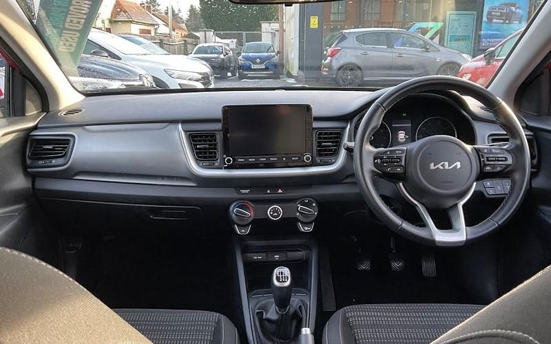 Used Kia Stonic 101 HP (74 kW) 2024 SUV