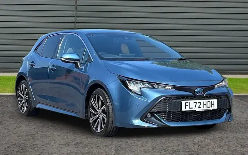 Used Toyota Corolla Design 122 HP (89 kW) 2022 Hatchback