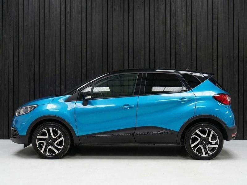 Used Renault Captur Dynamique 90 HP (66 kW) 2014 Blue SUV