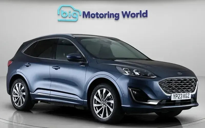 Gebraucht Ford Kuga Vignale 224 PS (164 kW) 2023 SUV