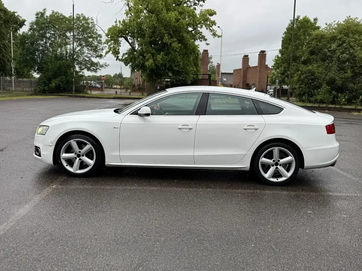 Used Audi A5 S-Line 2011 White Coupe