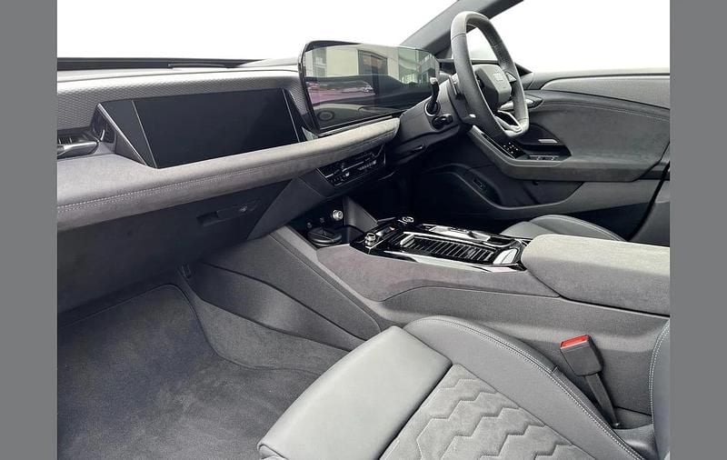 Used Audi e-tron Performance 269 kW (367 HP) 2025 Blue SUV