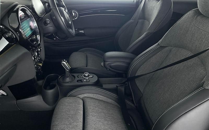 Used Mini Cooper Level 2 135 kW (184 HP) 2023 Hatchback