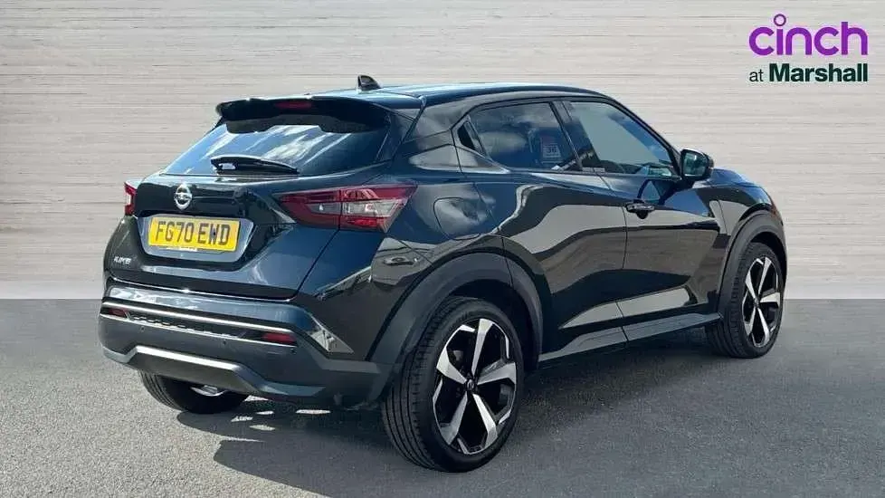 Used Nissan Juke Tekna 117 HP (86 kW) 2020 Metallic  pearl black SUV