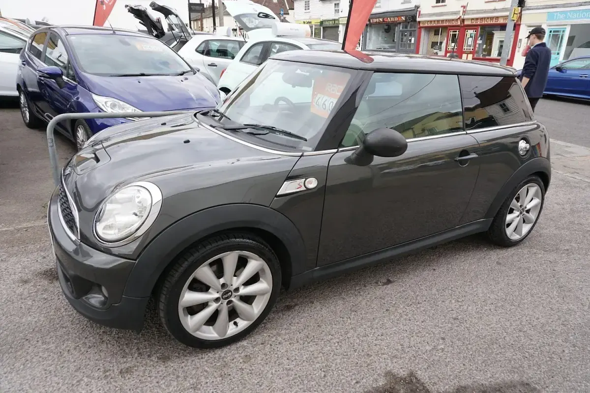 Used Mini Cooper S Hatch 184 HP (135 kW) 2011 Grey Hatchback