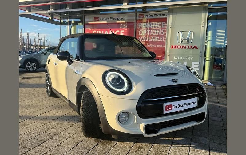 Used Mini Cooper S Cabriolet 188 HP (138 kW) 2018 White Cabriolet