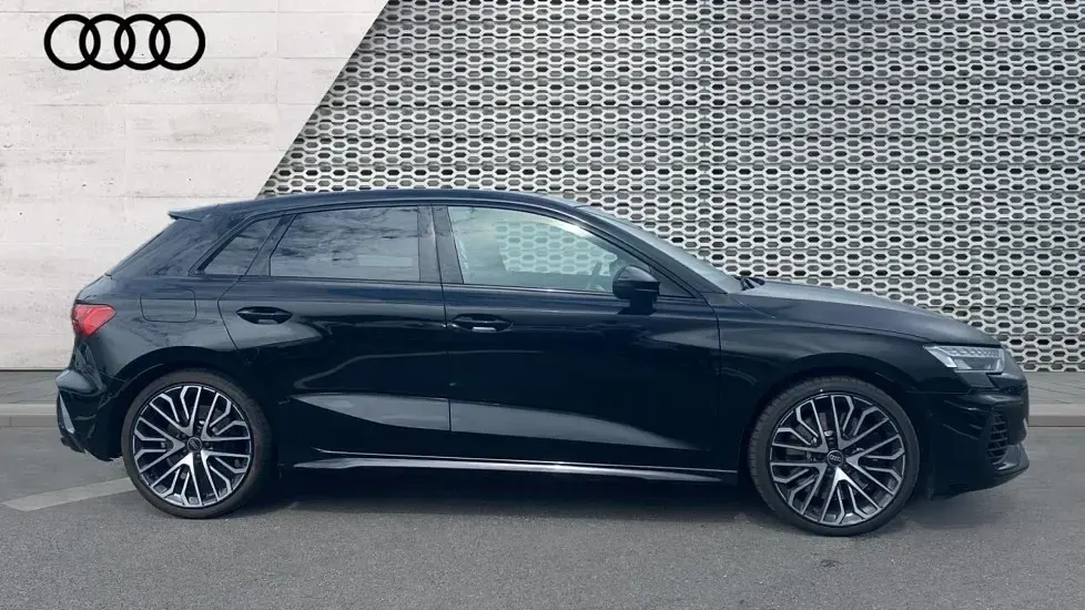 Used Audi A3 Design 333 HP (244 kW) 2024 Black