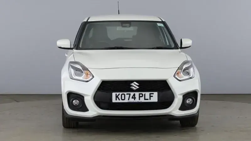 Usado Suzuki Swift Sport 129 HP (94 kW) 2025 Branco Citadino