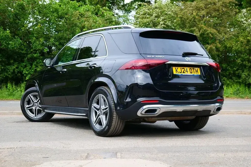 Second-hand Mercedes GLE400 AMG line 381 CP (280 kW) 2024 Negru SUV