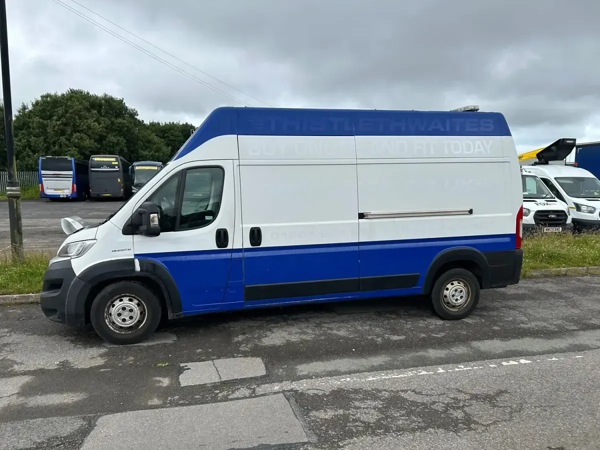 Used Fiat Ducato 130 HP (95 kW) 2018 White Van