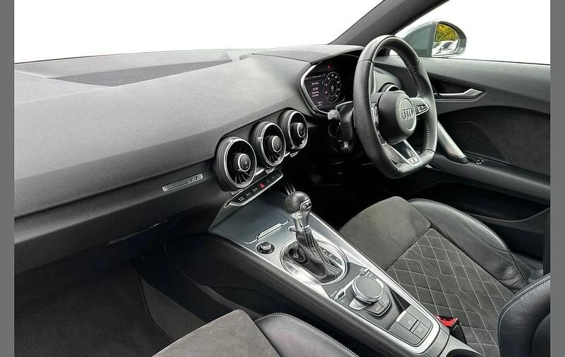 Image 2/4