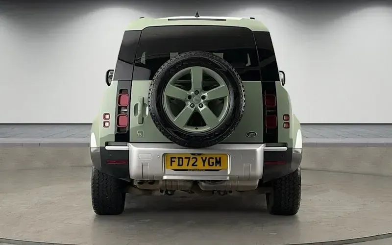 Used Land Rover Defender 75th Limited Edition 300 HP (220 kW) 2022 Grassmere green SUV