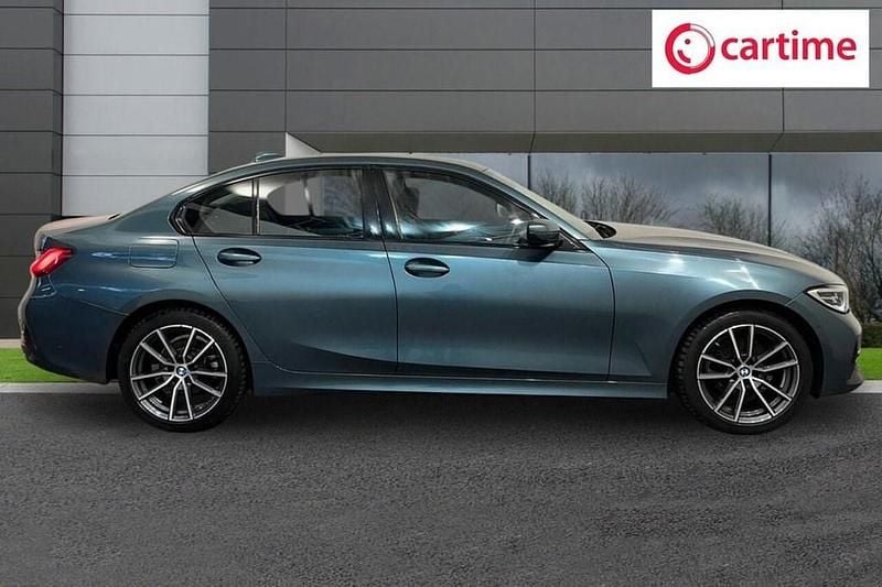 Used BMW 320 Sport Line 190 HP (139 kW) 2019 Blue Sedan