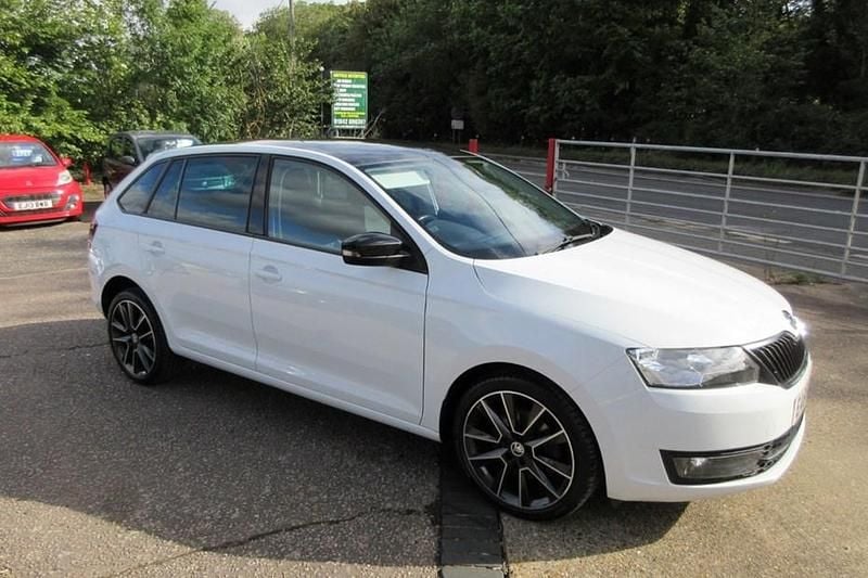 Used 2016 Skoda Rapid Sport | £6,495 (Fair price) - Image 1/1