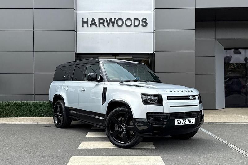 Silver Used 2022 Land Rover Defender HSE Dynamic SUV | £62,990 (Super price) - Image 1/4