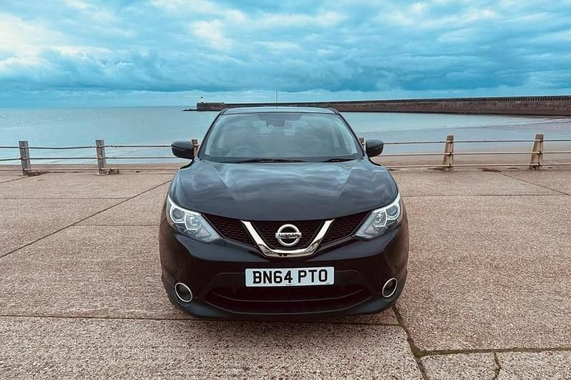 Used Nissan Qashqai Acenta Premium 110 HP (80 kW) 2014 Black SUV