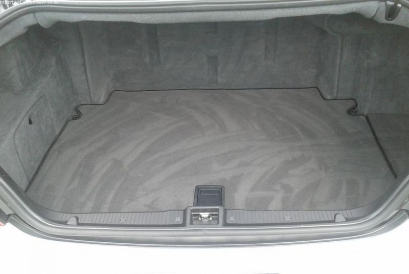 Image 4/4