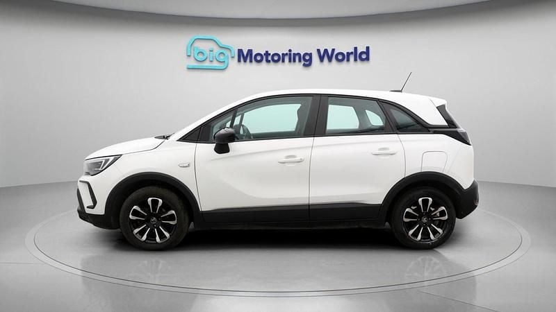 Used Vauxhall Crossland Edition 83 HP (61 kW) 2021 White SUV